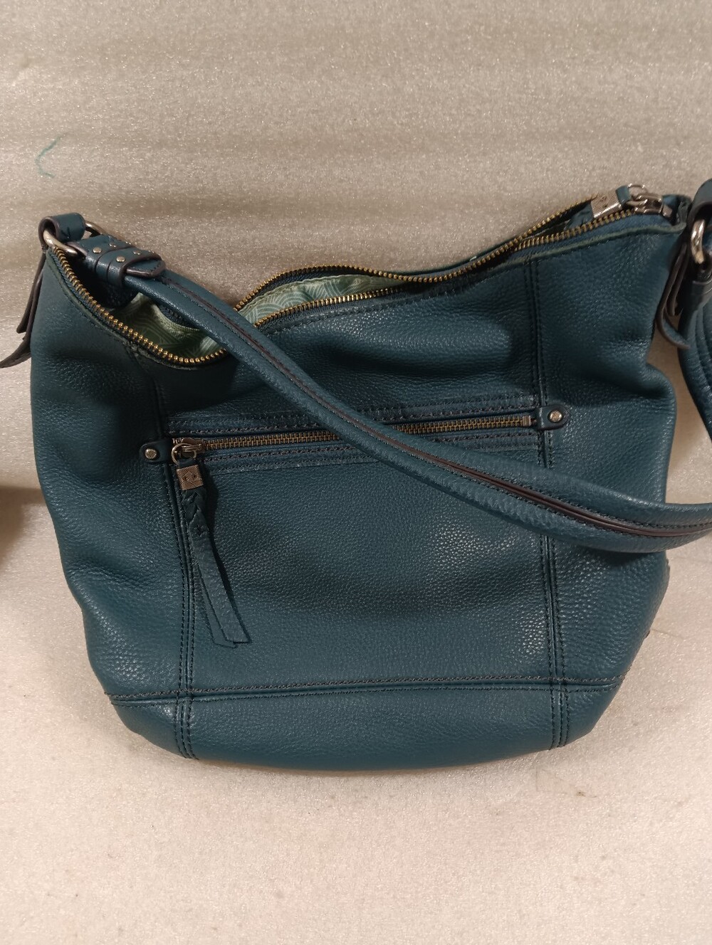 The SAK Sequoia Leather HOBO Shoulder Bag Navy Blue Classic Soft BOHO